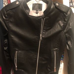 Banana Republic Jackets & Coats - Banana Republic Vegan Leather Bomber Jacket Banana Republic Jackets & Coats - Banana Republic Vegan Leather Bomber Jacket